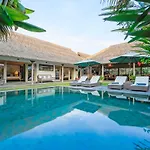 Villa Damai Manis